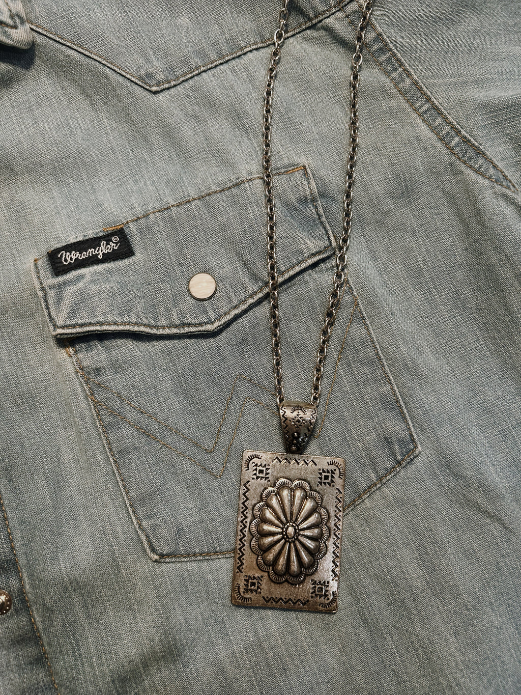 Concho Pendant Necklace